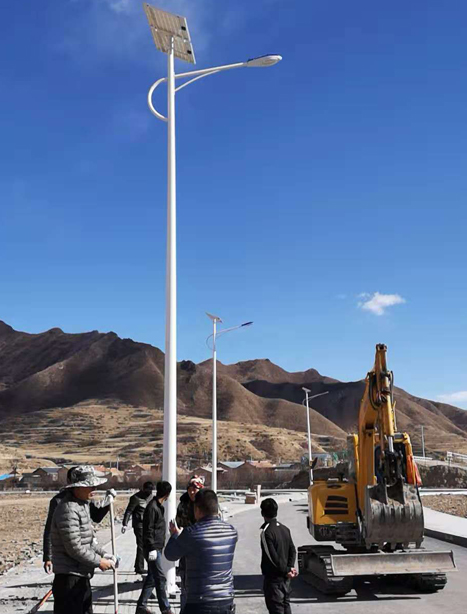 甘南碌曲10米永靖太阳能路灯项目