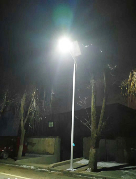 积石山县永靖太阳能路灯项目