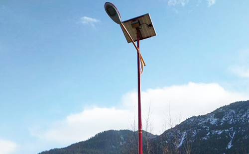 如何选择高质量的永靖太阳能路灯材料：全方位指南