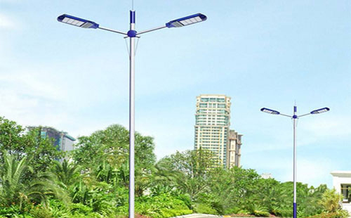 永靖太阳能路灯地脚螺栓规格：防止倾倒的关键