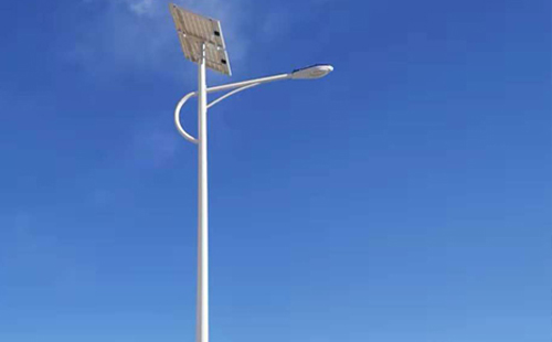 均匀度0.4与0.6差距多大？永靖太阳能路灯配光指南