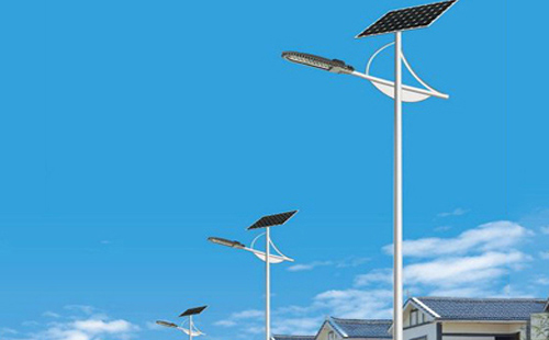 永靖太阳能路灯安装步骤与接线要点解析